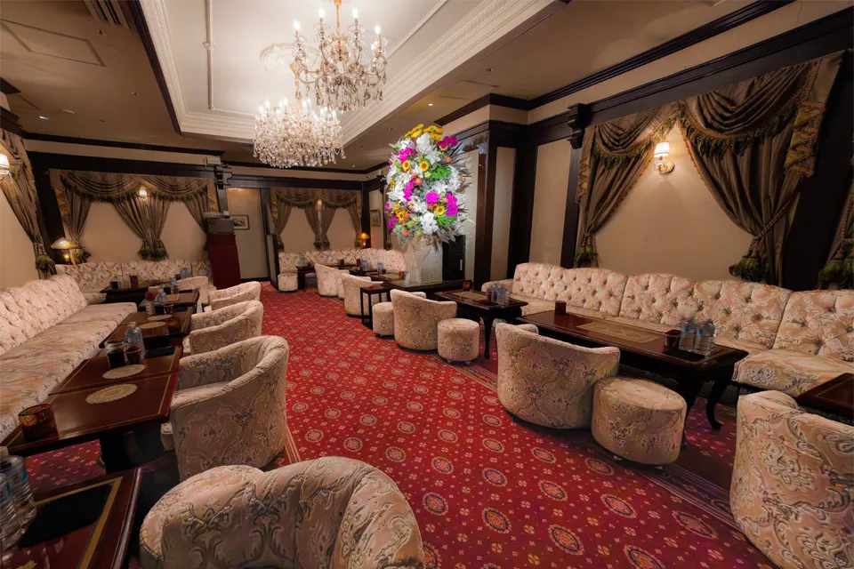 MAIN FLOOR